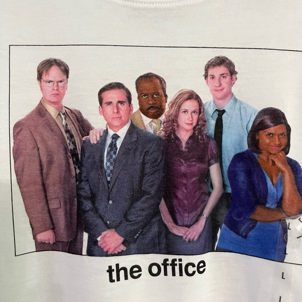 The Office Dunder Mifflin Short Sleeved Tshirt by Universal TV New with Tags L - Picture 6 of 7